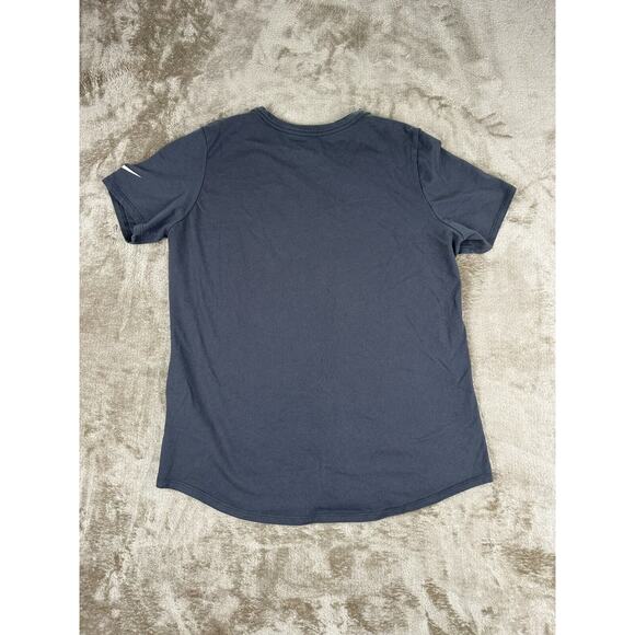 New England Patriots Crucial Catch Gray T-Shirt Women's Size Large - Picture 5 of 7